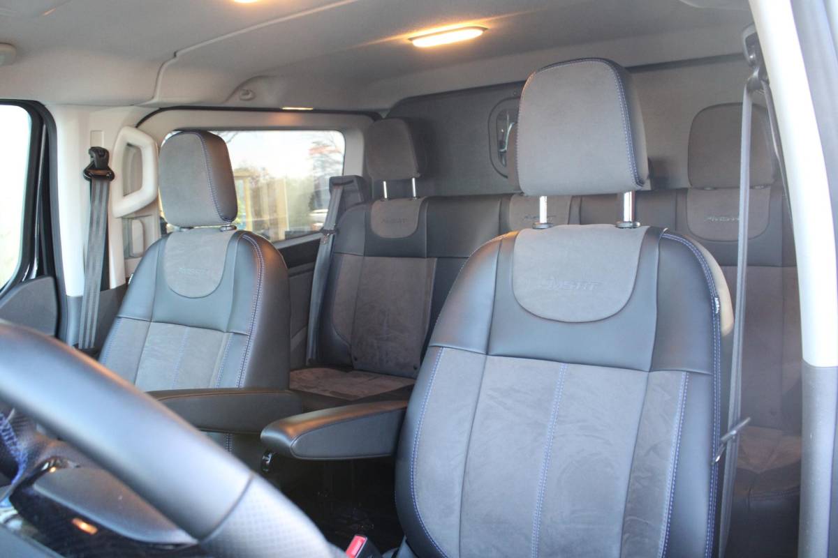 Ford Transit Custom Ford Transit Custom 320 2.0 TDCI L2H1 MS-RT DC 170PK Automaat | MS-RT pakket ! | Full Options ! | Trekhaak | Blind Spot | Camera |
