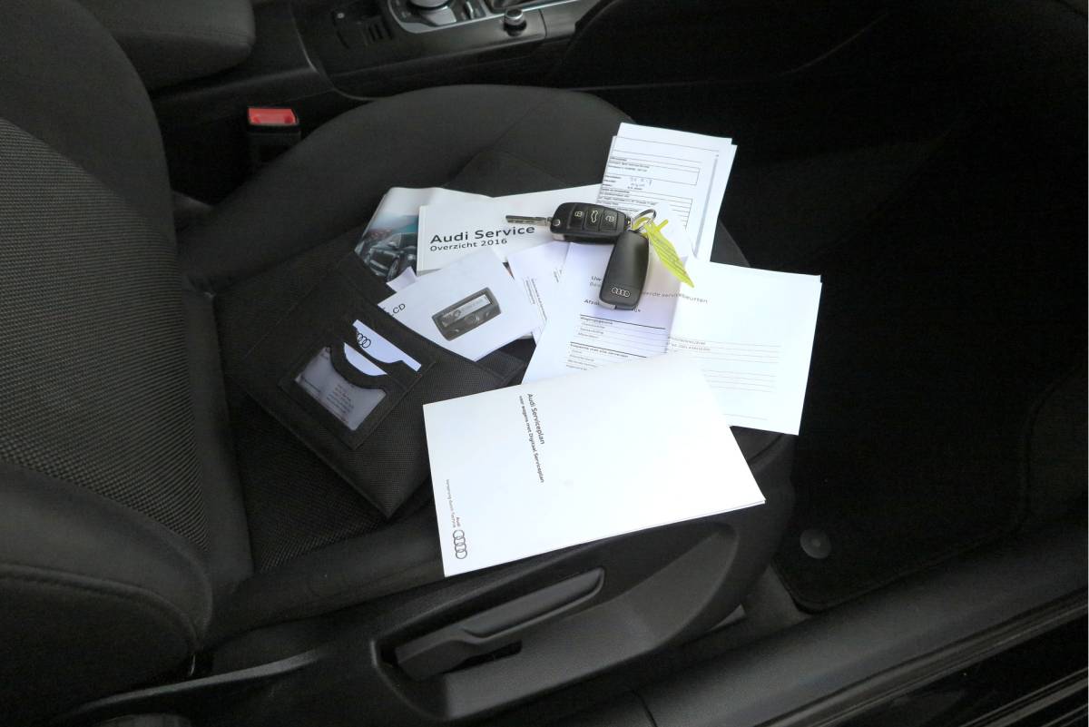 Audi A3 Audi A3 Sportback 1.4 TFSI CoD 110kw 150PK S-tronic Xenon ,Trekhaak , LMV, Stuurwiel multifunctioneel, etc. APK tot 05-2027