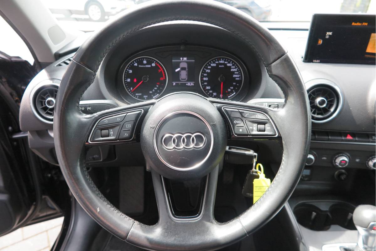 Audi A3 Audi A3 Sportback 1.4 TFSI CoD 110kw 150PK S-tronic Xenon ,Trekhaak , LMV, Stuurwiel multifunctioneel, etc. APK tot 05-2027
