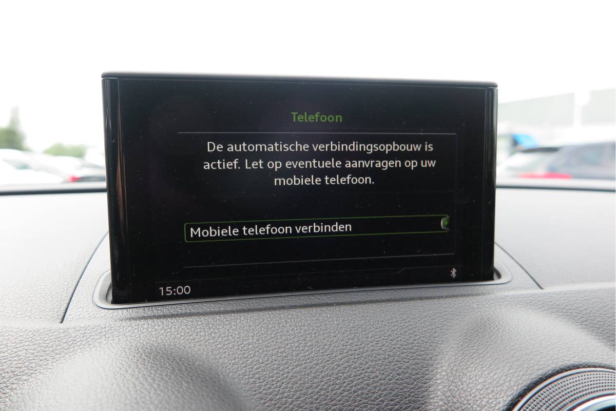 Audi A3 Audi A3 Sportback 1.4 TFSI CoD 110kw 150PK S-tronic Xenon ,Trekhaak , LMV, Stuurwiel multifunctioneel, etc. APK tot 05-2027
