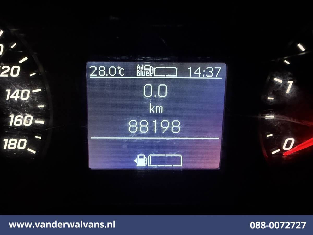 Mercedes-Benz Sprinter Mercedes-Benz Sprinter 315 CDI 150pk L3H2 Euro6 Airco | Camera | Navigatie | Bijrijdersbank