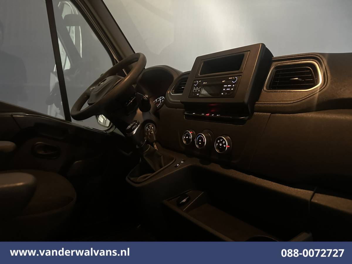 Opel Movano Opel Movano 2.3 Turbo 136pk L2H3 Euro6 Airco | Camera | Imperiaal | LED | 2500kg Trekhaak | Cruisecontrol Parkeersensoren