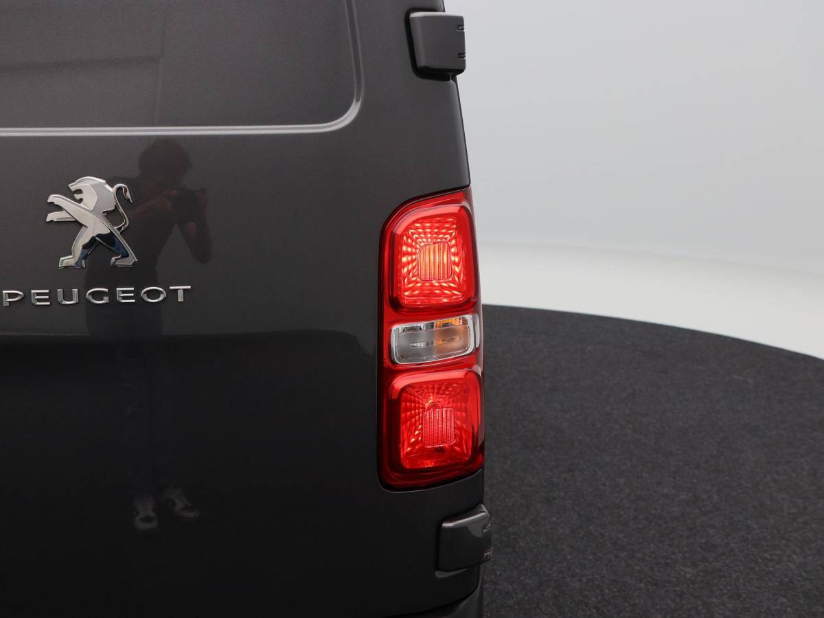 Peugeot Expert Peugeot Expert 1.5 BlueHDi 100 Standard Premium | Cruise Control | Airco | Parkeersensoren | Schuifdeur Rechts | 45.284 Km !!