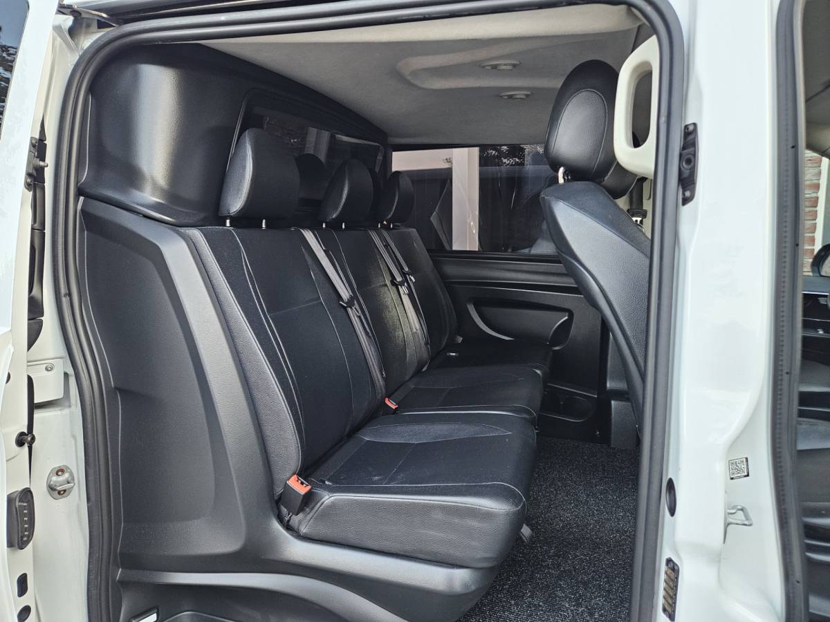 Mercedes-Benz Vito Mercedes-Benz Vito 109 CDI Lang DC Comfort Dubbele Cabine! Airco/Clima! Cruise Control! Nette Bus! NAP!