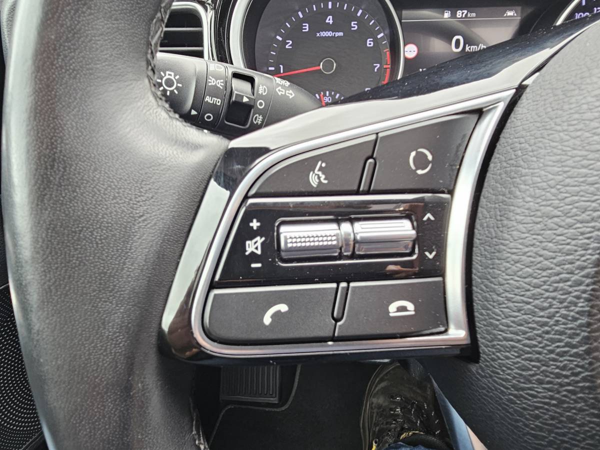 Kia Ceed Kia Ceed 1.4 T-GDi ExecutiveLine | Navi | Pano | Trekhaak | Leer | Stoelverwarming | Keyless | Elek. stoelen |