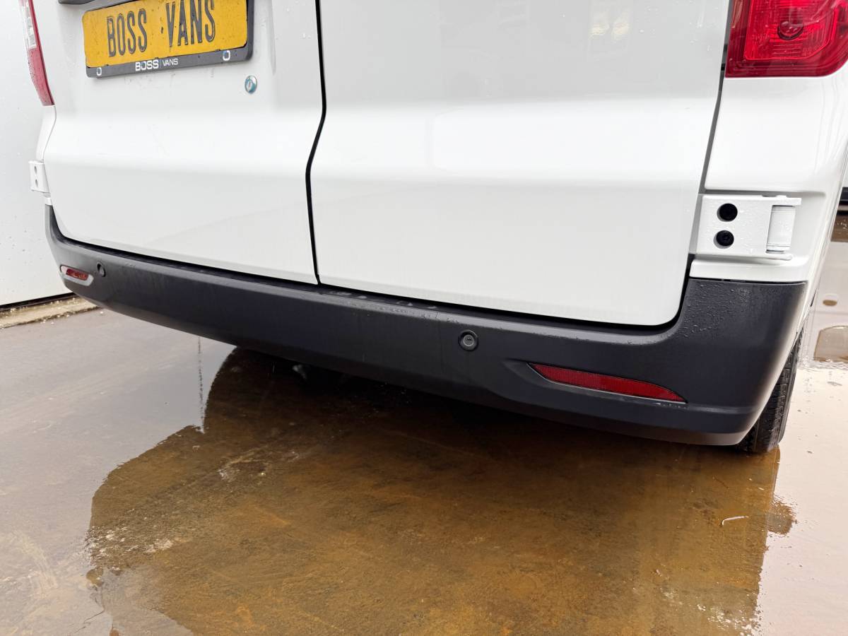 Maxus eDeliver3 Maxus eDeliver 3 50 kWh 122PK Nieuw! L1 SWB Elektrisch 50kWh 227km WLTP Carplay Touchscreen scherm Camera Parkeersensoren