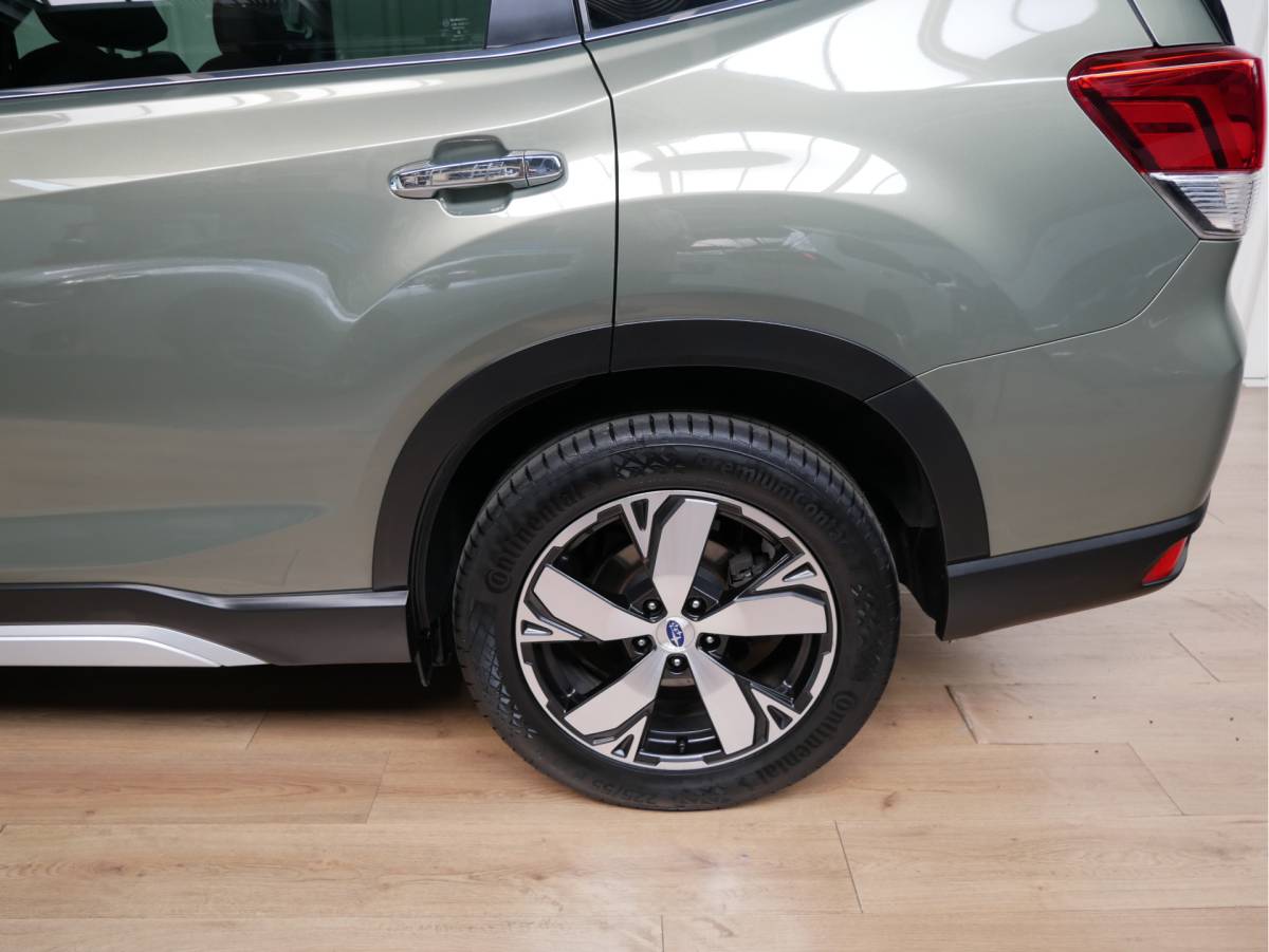 Subaru Forester Subaru Forester 2.0i e-BOXER First Edition