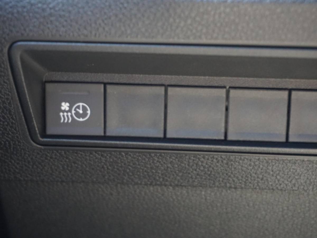 Opel Combo-e Opel Combo Electric L1 50kWh | camera | Apple Carplay/Android Auto  | laadruimtebetimmering  | Comfort stoelen | rijklaarprijs