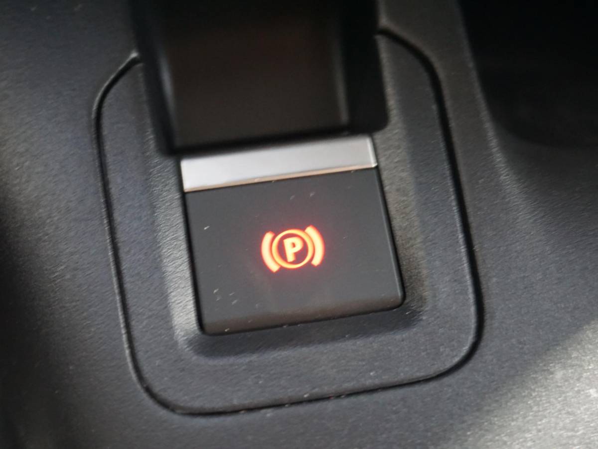 Opel Combo-e Opel Combo Electric L1 50kWh | camera | Apple Carplay/Android Auto  | laadruimtebetimmering  | Comfort stoelen | rijklaarprijs