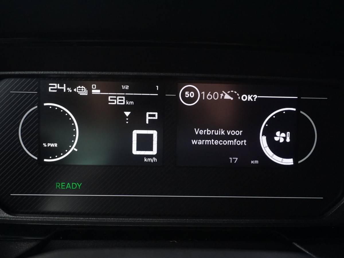 Opel Combo-e Opel Combo Electric L1 50kWh | camera | Apple Carplay/Android Auto  | laadruimtebetimmering  | Comfort stoelen | rijklaarprijs