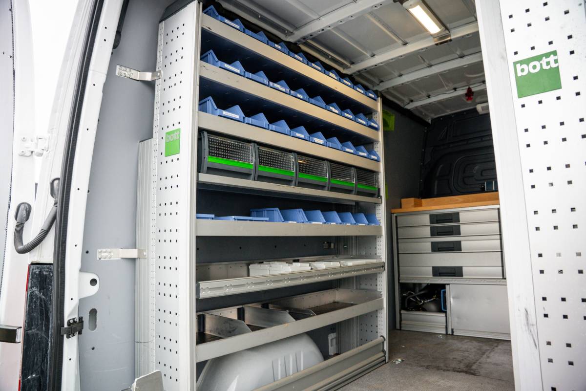 Mercedes-Benz Sprinter Mercedes-Benz Sprinter 311 CDI RWD L2H2 | Volledig Ingericht | Mbux | Camera | Climatronic