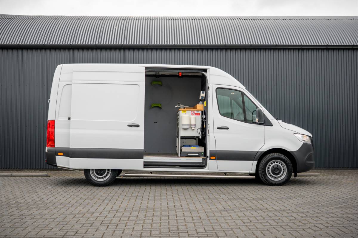 Mercedes-Benz Sprinter Mercedes-Benz Sprinter 311 CDI RWD L2H2 | Volledig Ingericht | Mbux | Camera | Climatronic