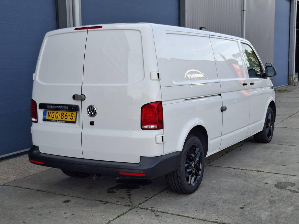 Volkswagen Transporter Volkswagen Transporter 2.0 TDI L2H1 30 Comfortline CARPLAY / L2H1 / CRUISE CONTROLE / AIRCO / EURO 6