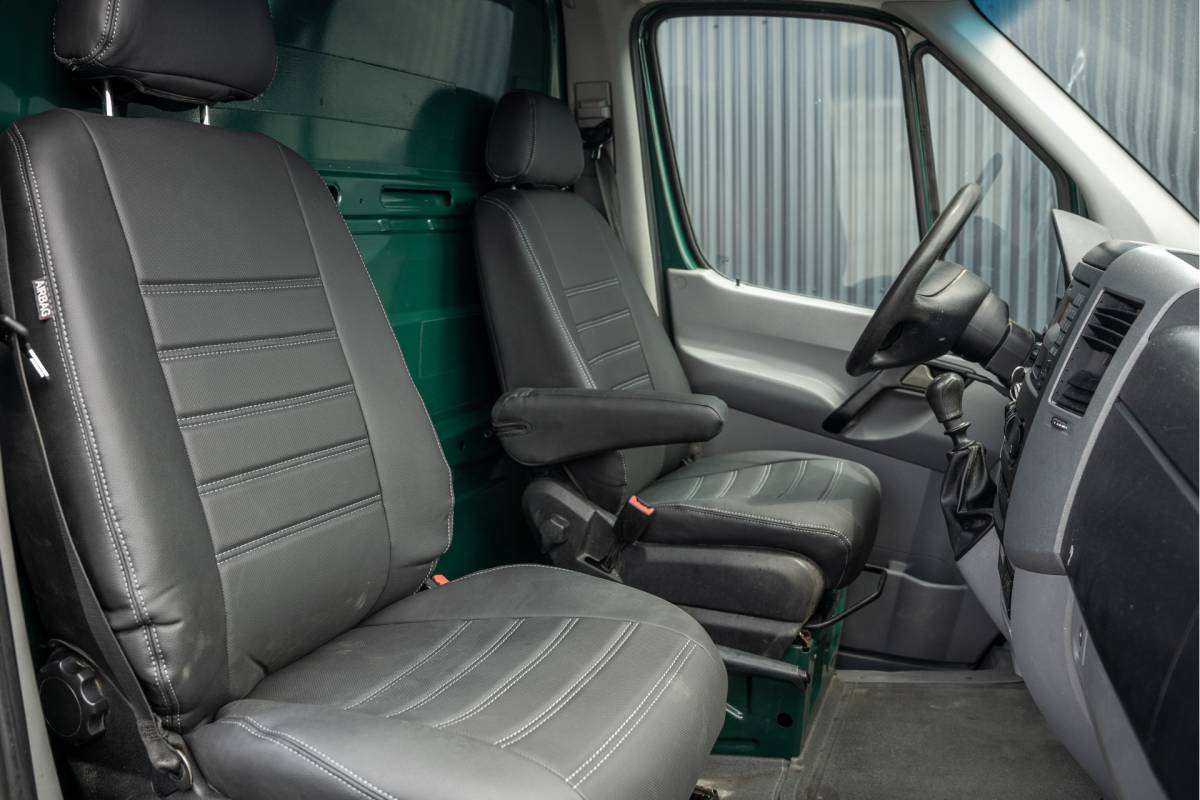 Mercedes-Benz Sprinter Mercedes-Benz Sprinter 516CDI | Bakwagen | EURO 6 | Huifzeil | Schuifwanden | Legbordstellingen | Trekhaak