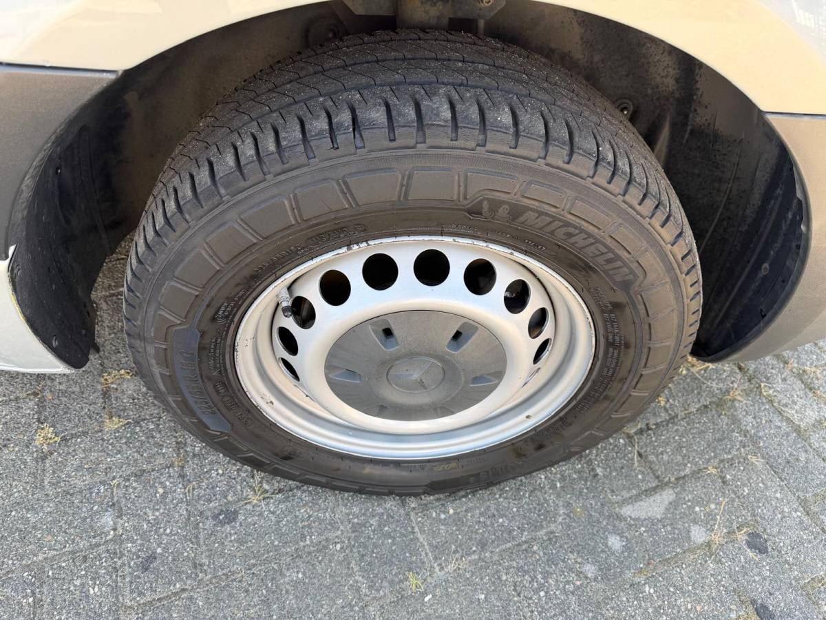 Mercedes-Benz Sprinter Mercedes-Benz Sprinter 311 CDI L1H1 E6 | 2x Schuifdeur | Mbux  | Leder
