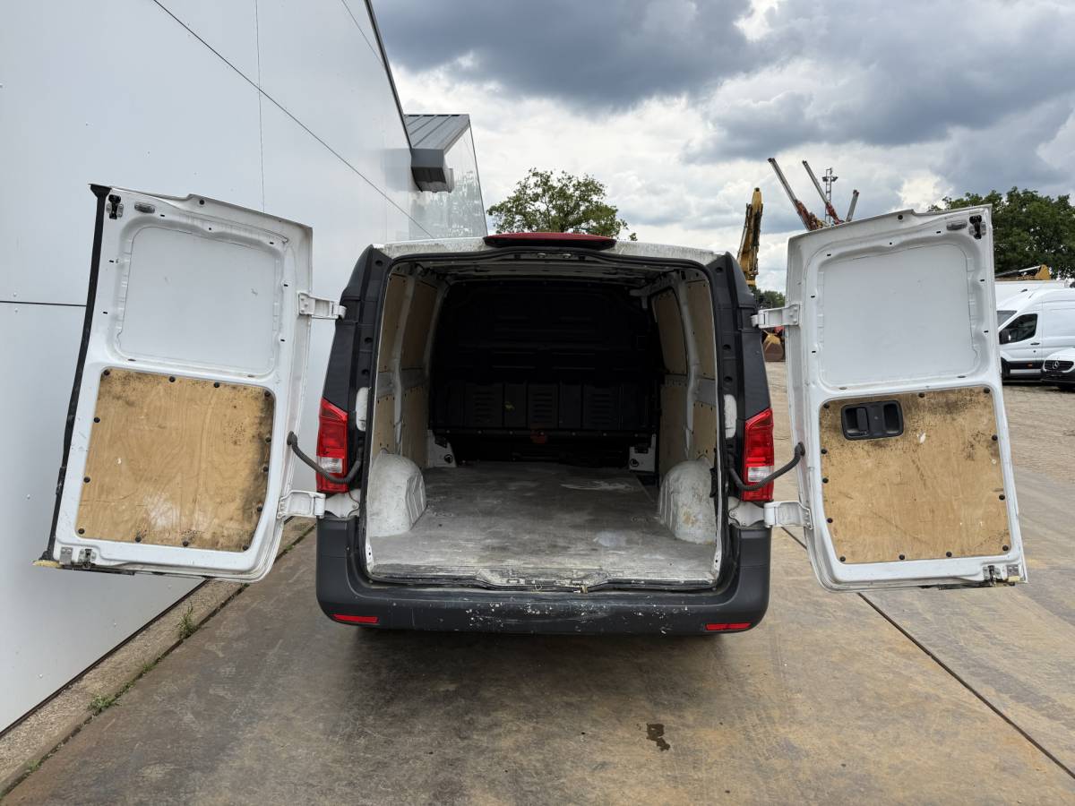 Mercedes-Benz Vito Mercedes-Benz Vito 114 1.9 CDI Automaat L2H1 Climate Control Cruise Control Carplay