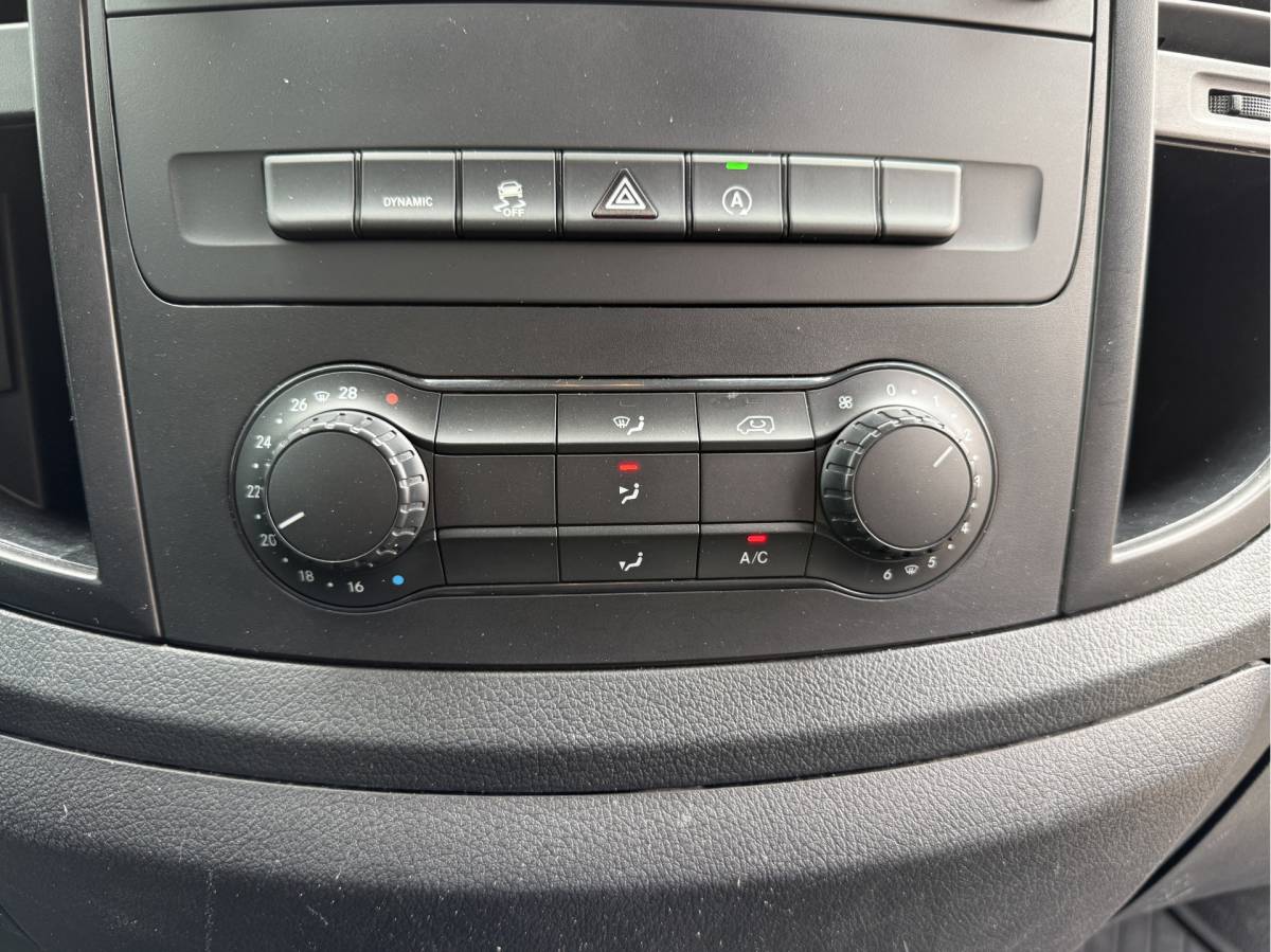 Mercedes-Benz Vito Mercedes-Benz Vito 114 1.9 CDI Automaat L2H1 Climate Control Cruise Control Carplay