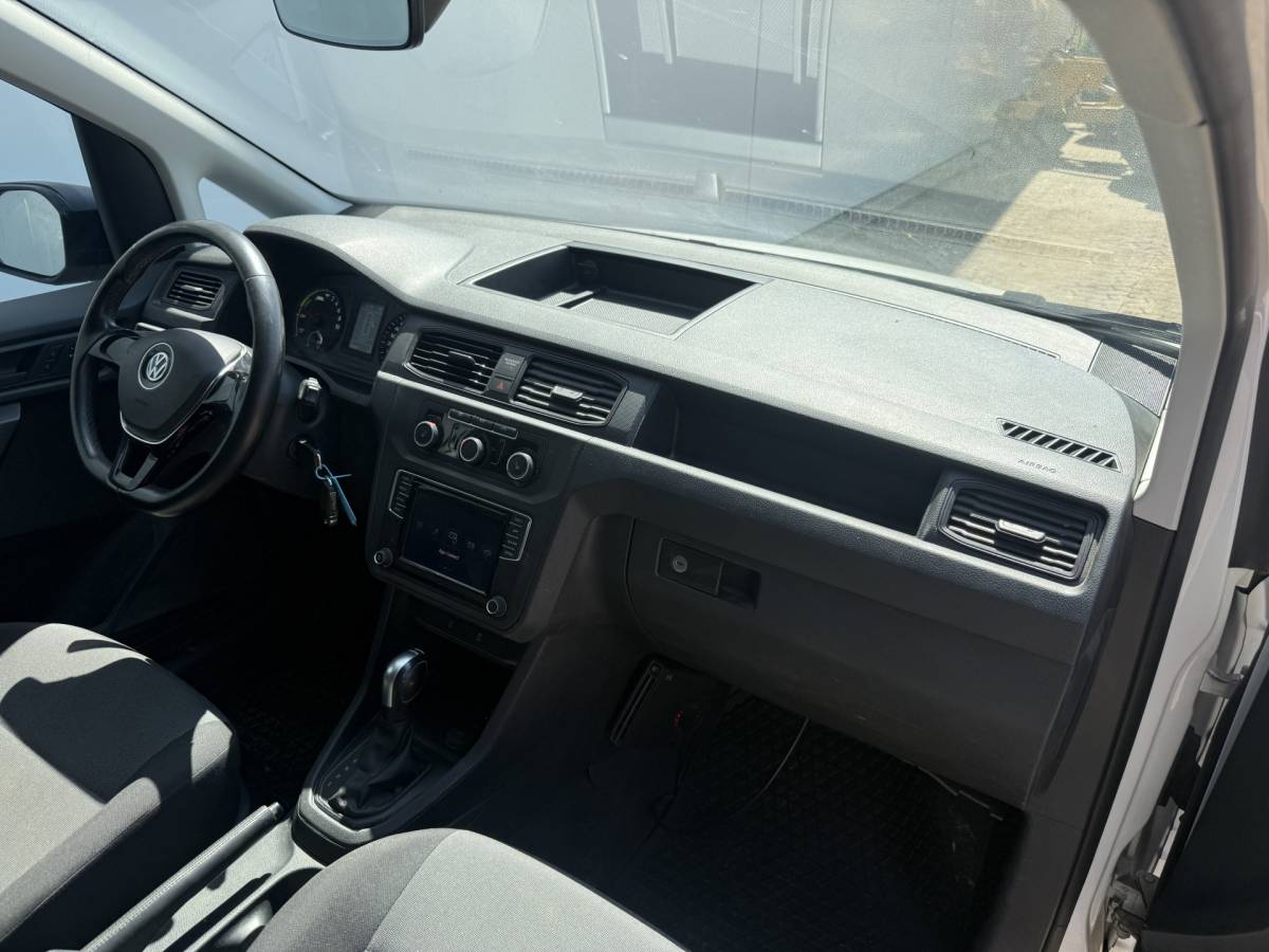 Volkswagen Caddy Volkswagen e-Caddy 37kWh 113PK L2H1 Elektrisch Caddy ABT Maxi 37,3kWh 159km WLTP Trekhaak Airco Stoelverwarming Parkeersensoren