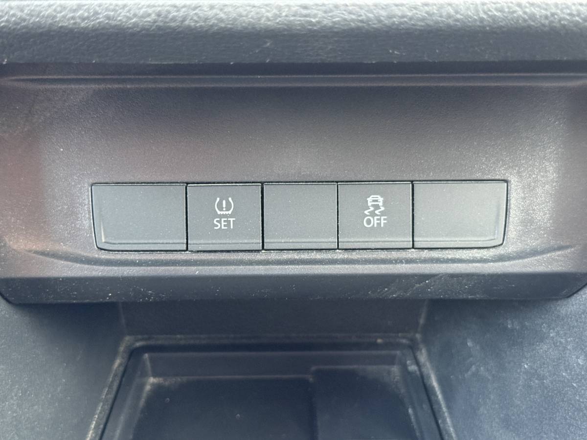 Volkswagen Caddy Volkswagen e-Caddy 37kWh 113PK L2H1 Elektrisch Caddy ABT Maxi 37,3kWh 159km WLTP Trekhaak Airco Stoelverwarming Parkeersensoren