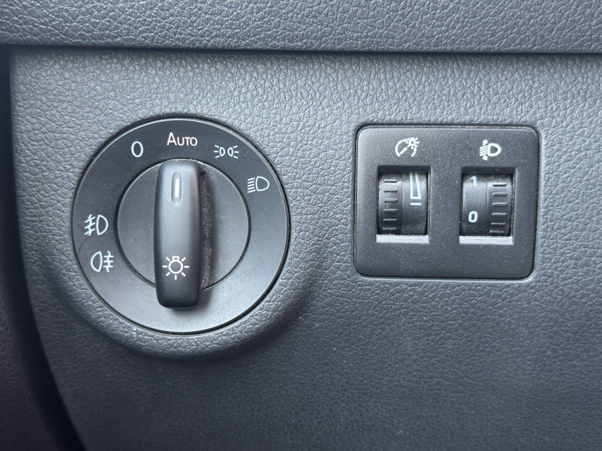 Volkswagen Caddy Volkswagen e-Caddy 37kWh 113PK L2H1 Elektrisch Caddy ABT Maxi 37,3kWh 159km WLTP Trekhaak Airco Stoelverwarming Parkeersensoren