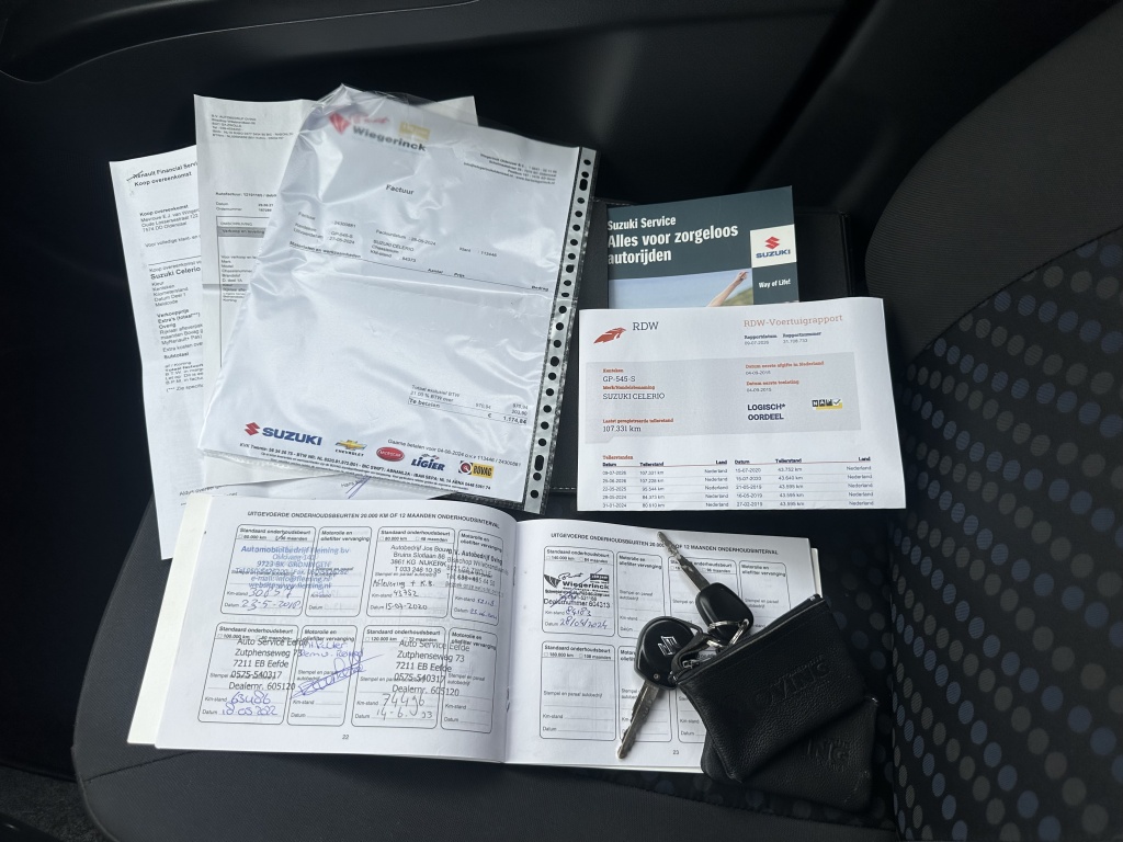 Suzuki Celerio Suzuki Celerio 1.0 Exclusive Zwart 5 Deurs Led Bluetooth