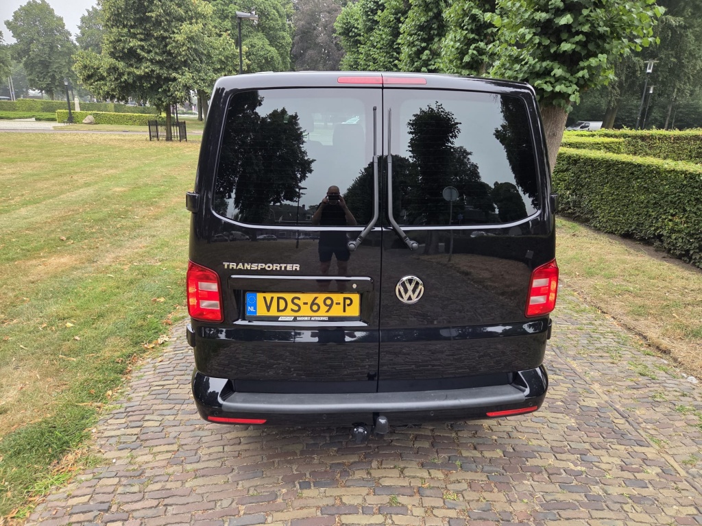 Volkswagen Transporter Volkswagen Transporter 2.0 TDI L2H1 DC Hi.