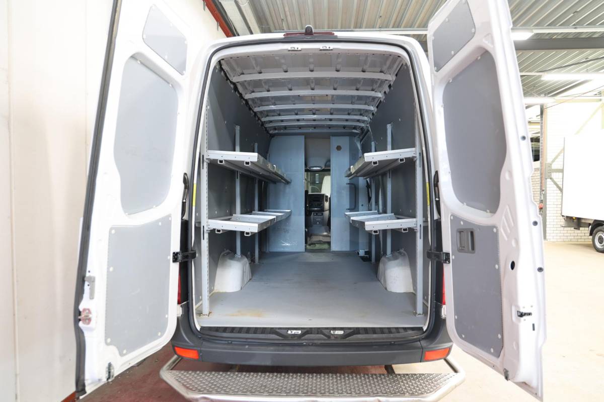 Mercedes-Benz Sprinter Mercedes-Benz Sprinter 311 2.2 CDI AUTOMAAT L3H2 POST NL EURO 6