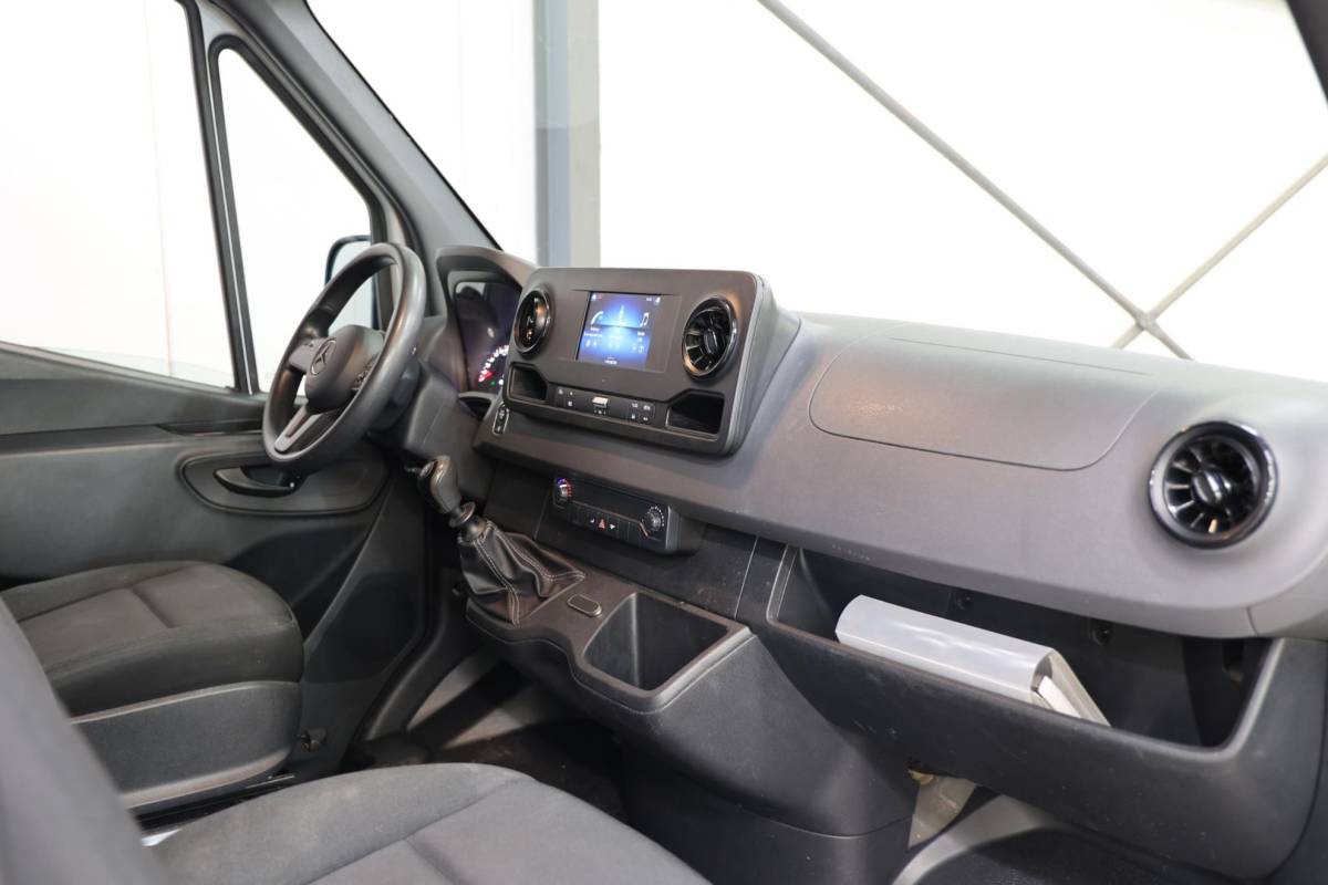 Mercedes-Benz Sprinter Mercedes-Benz Sprinter 311 2.2 CDI L3H2 EURO 6