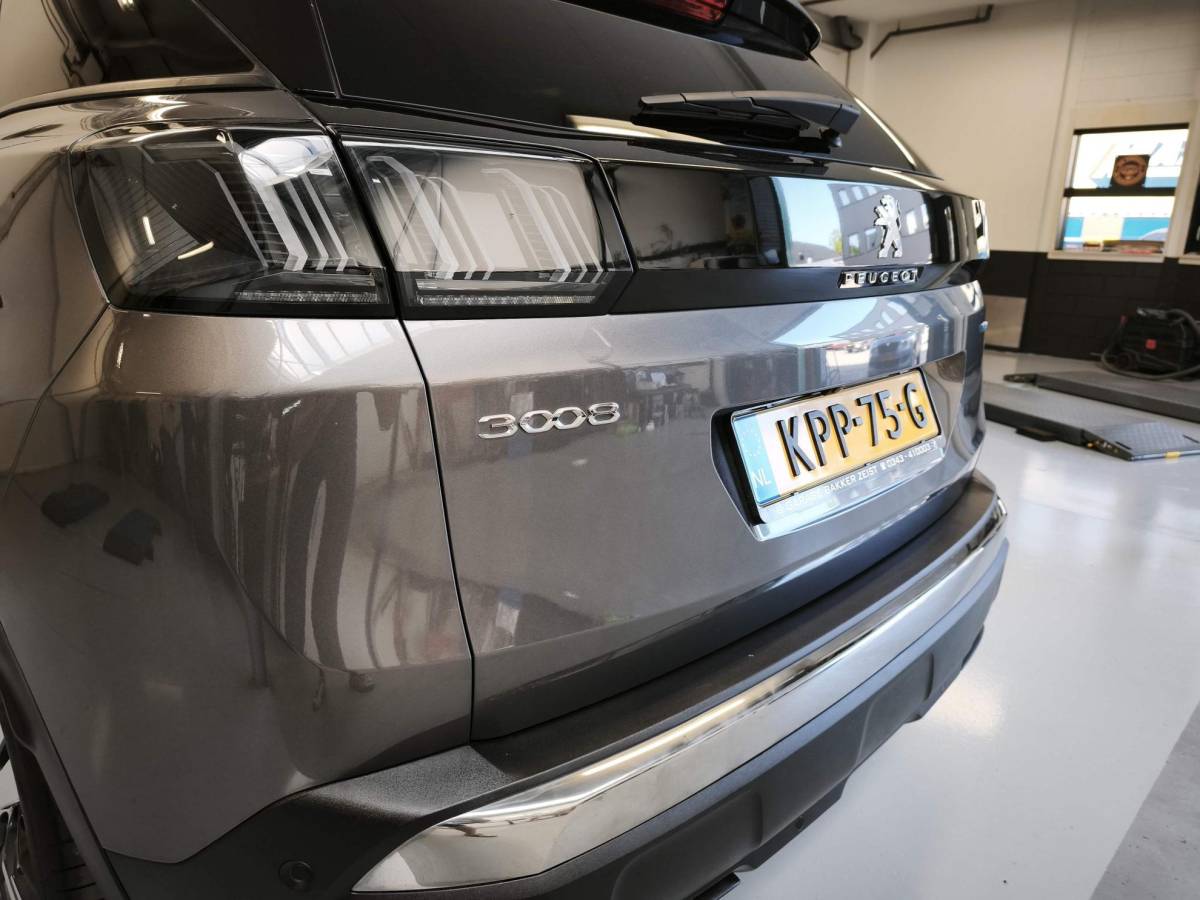 Peugeot 3008 Peugeot 3008 1.6 HYbrid 225 Allure Pack Business