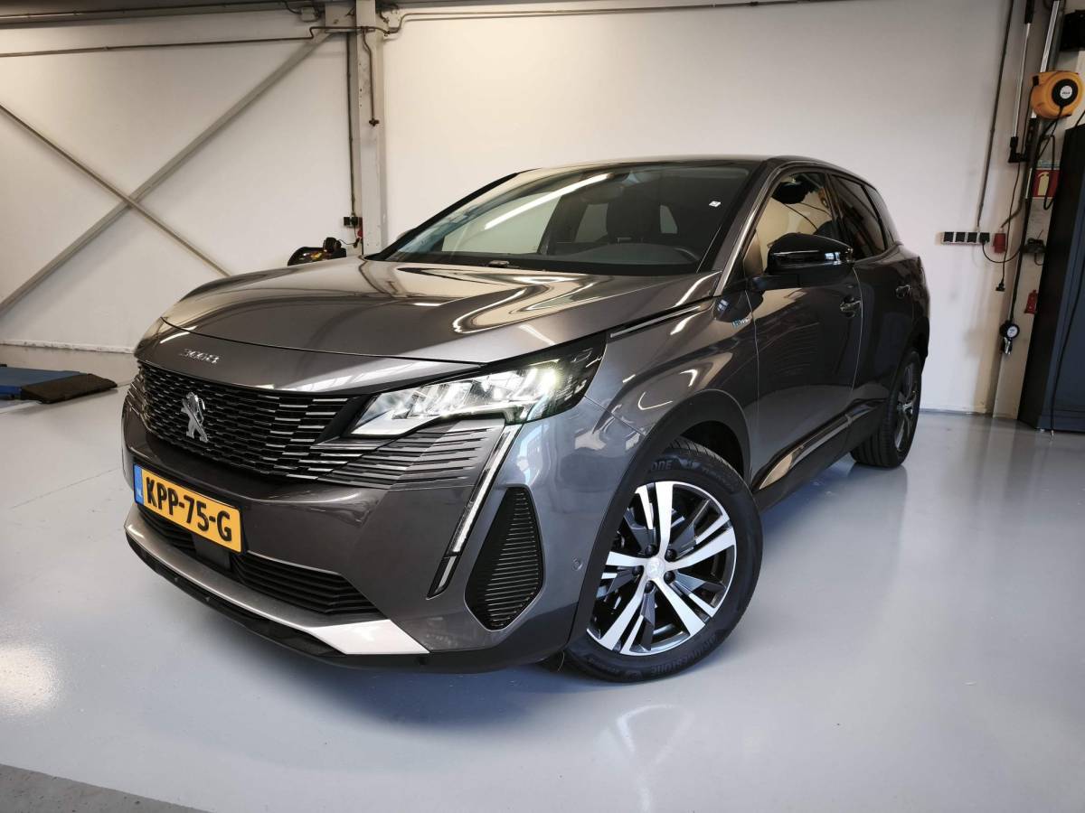 Peugeot 3008 Peugeot 3008 1.6 HYbrid 225 Allure Pack Business
