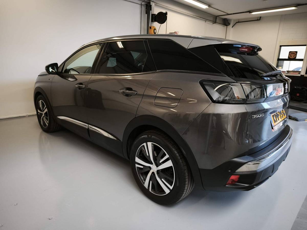 Peugeot 3008 Peugeot 3008 1.6 HYbrid 225 Allure Pack Business