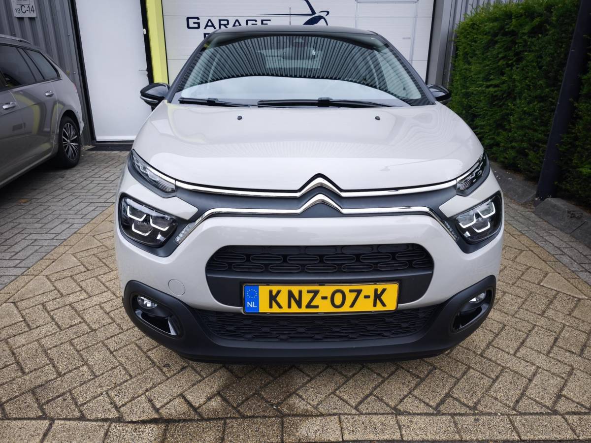 Citroën C3 Citroen C3 1.2 PureTech Shine Apple CarPlay & Android Auto | Stoelverwarming | Bi-Tone