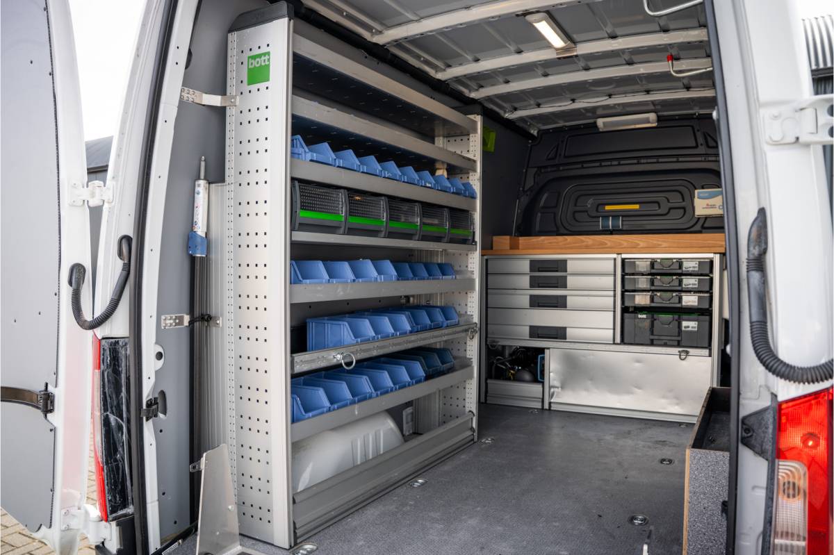 Mercedes-Benz Sprinter Mercedes-Benz Sprinter 311 CDI RWD L2H2 | Volledig Ingericht | Mbux | Camera | Climatronic