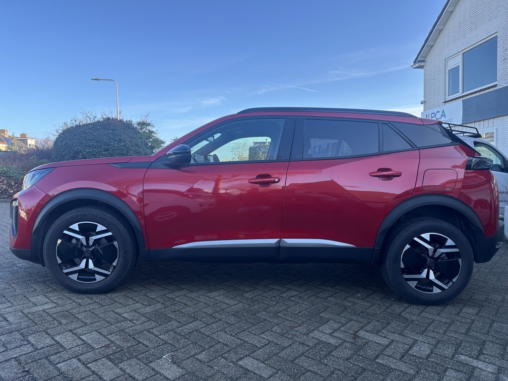 Peugeot 2008 Peugeot 2008 1.2 Allure | Sensoren V+A | CarPlay |
