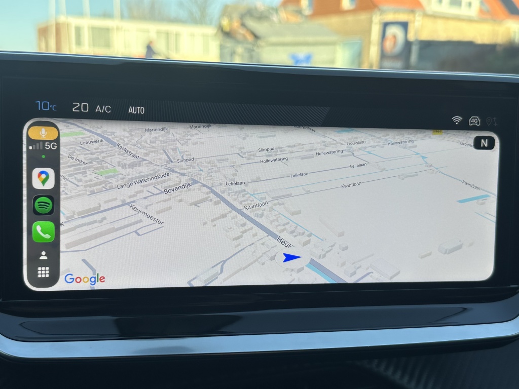 Peugeot 2008 Peugeot 2008 1.2 Allure | Sensoren V+A | CarPlay |