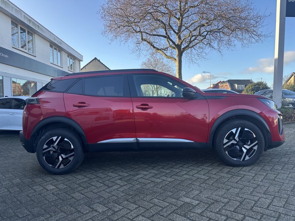 Peugeot 2008 Peugeot 2008 1.2 Allure | Sensoren V+A | CarPlay |