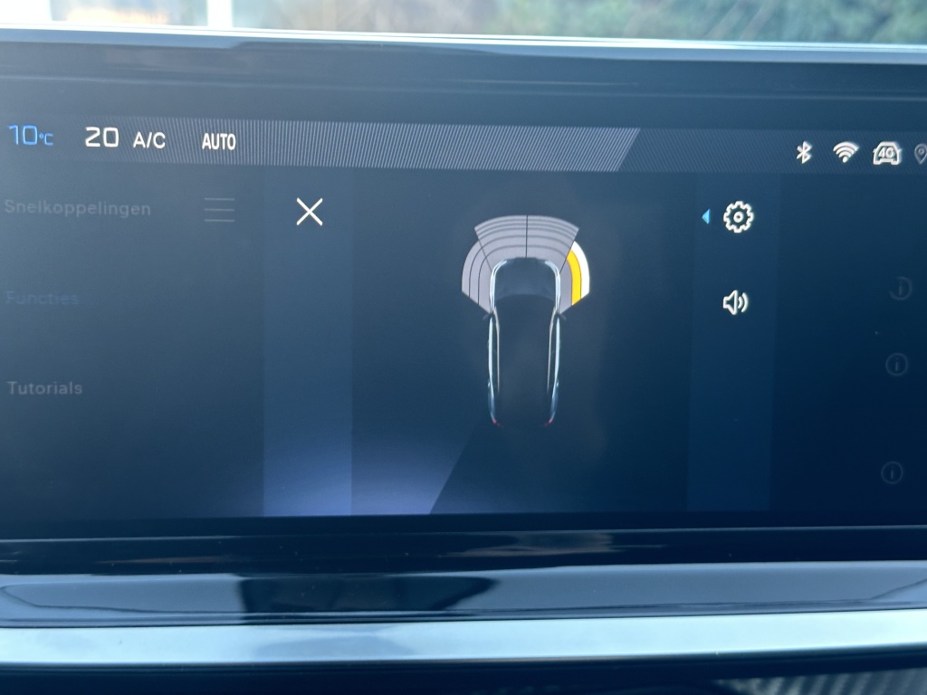 Peugeot 2008 Peugeot 2008 1.2 Allure | Sensoren V+A | CarPlay |