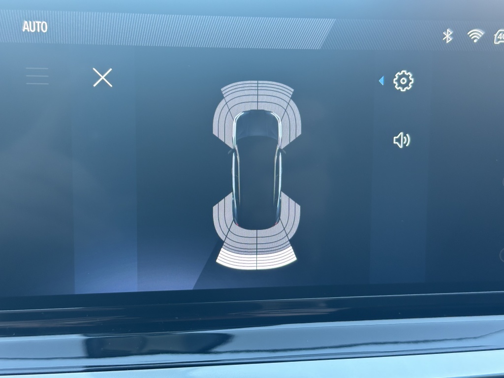 Peugeot 2008 Peugeot 2008 1.2 Allure | Sensoren V+A | CarPlay |