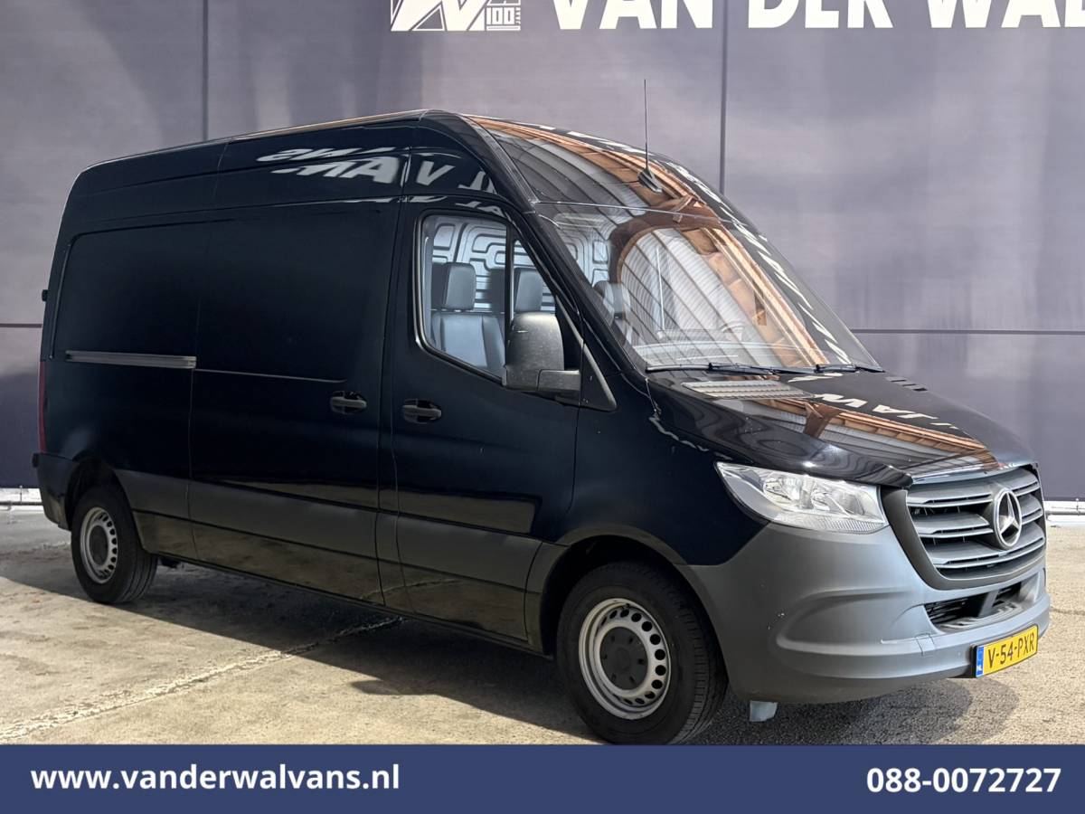 Mercedes-Benz Sprinter Mercedes-Benz Sprinter 314 CDI 143pk L2H2 Euro6 Airco | Navigatie | Trekhaak | Camera | Apple Carplay Android Auto, Trap, Leder, Bijrijdersbank