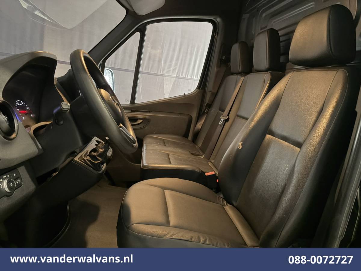 Mercedes-Benz Sprinter Mercedes-Benz Sprinter 314 CDI 143pk L2H2 Euro6 Airco | Navigatie | Trekhaak | Camera | Apple Carplay Android Auto, Trap, Leder, Bijrijdersbank