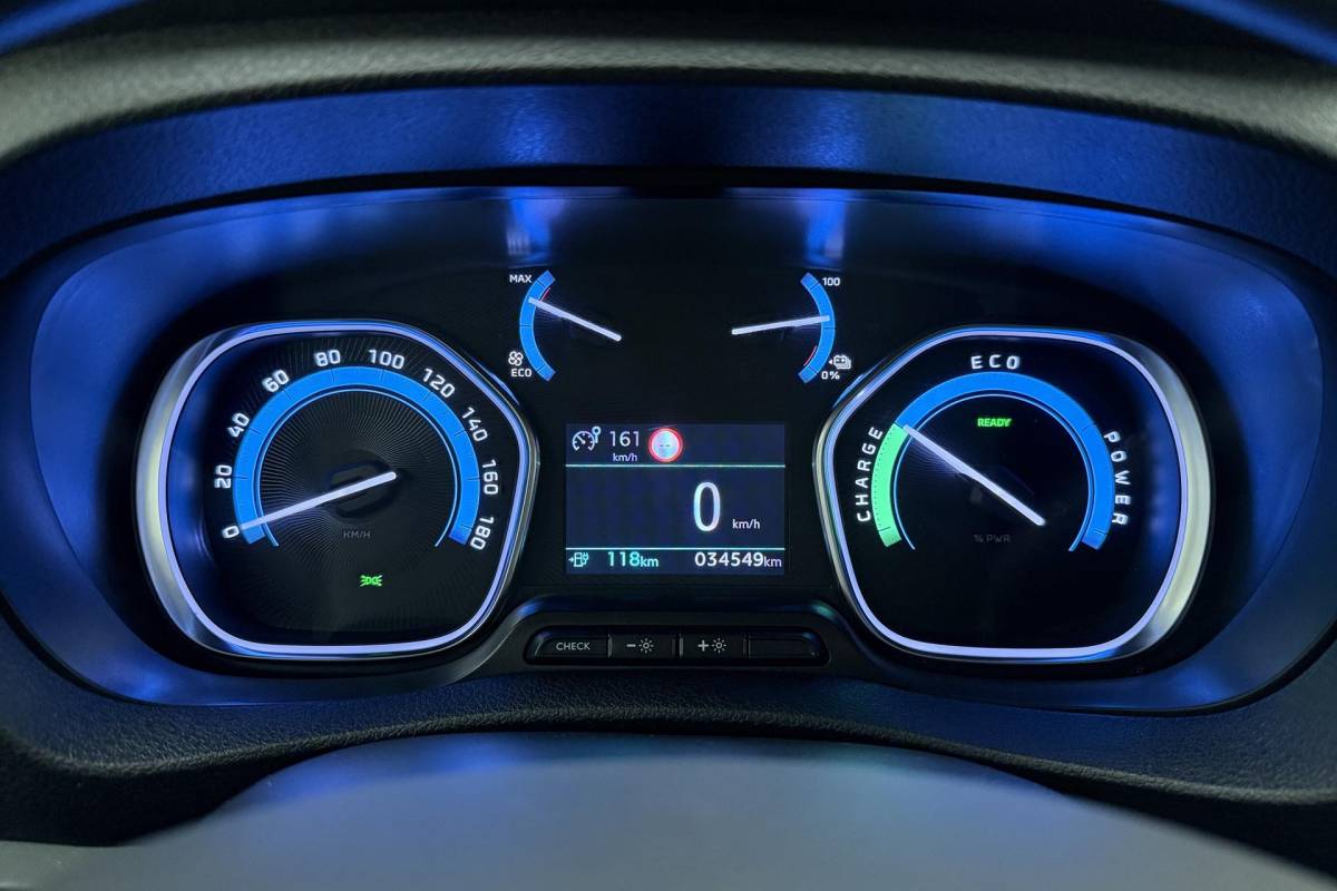 Opel Vivaro-e Opel Vivaro-e L2H1 Innovation 75 kWh | Navigatie pakket | Climate Control | Camera achter | Apple Carplay/Android Auto | Elektrisch inklapbare spiegels | Laadruimte betimmering