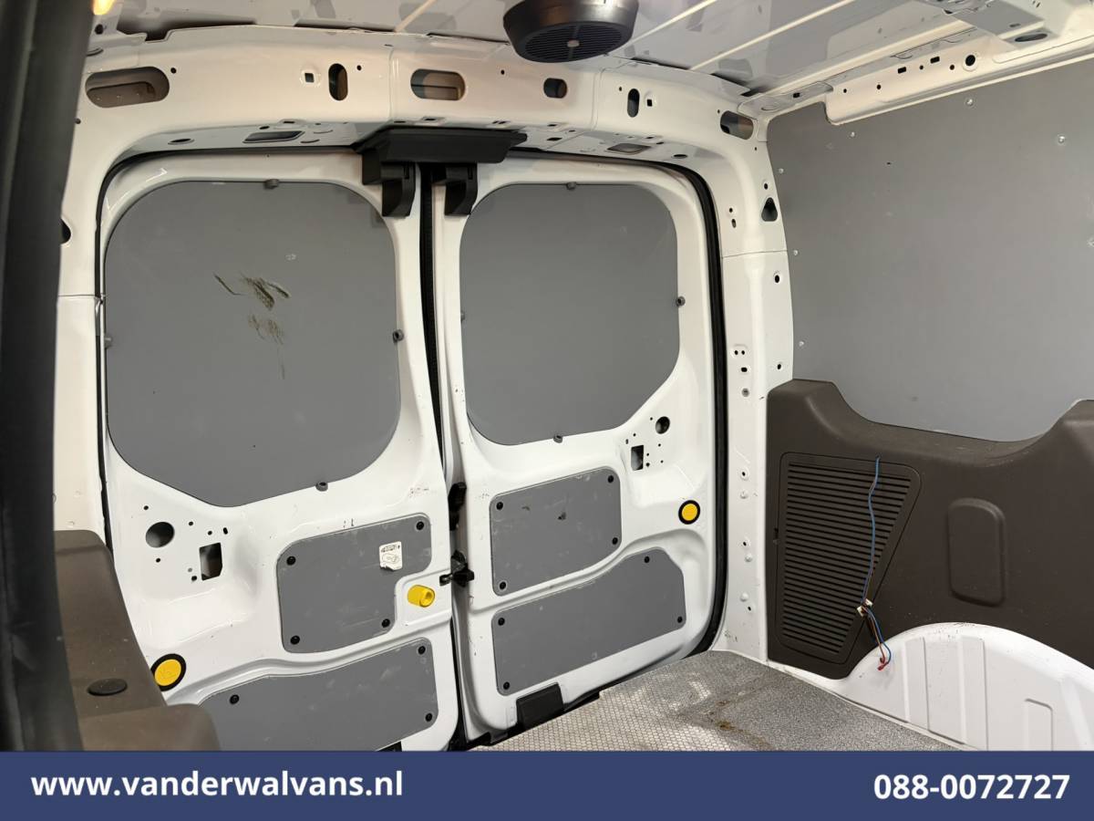 Ford Transit Connect Ford Transit Connect 1.5 EcoBlue L1H1 Euro6 Airco | Navigatie | Camera | Parkeersensoren | Apple Carplay Android Auto, verwarmde voorruit
