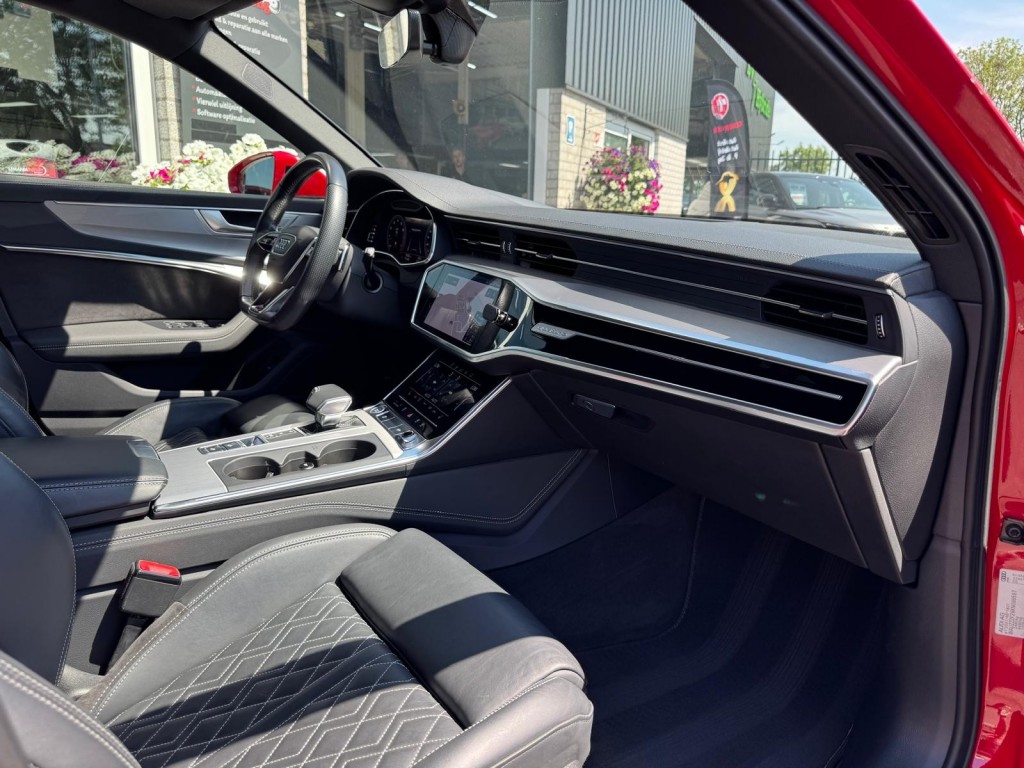 Audi A6 Audi A6 55 TFSI V6T Quattro S edition RS interieur Pano B&O Memory Achterasbesturing Matrix 360