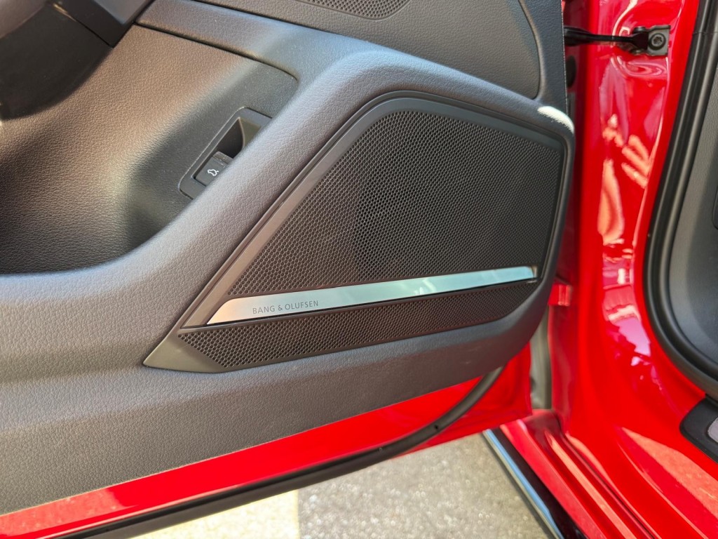 Audi A6 Audi A6 55 TFSI V6T Quattro S edition RS interieur Pano B&O Memory Achterasbesturing Matrix 360