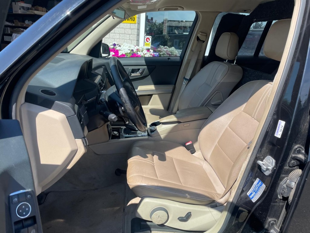 Mercedes-Benz GLK Mercedes-benz Gl-klasse GLK 320 CDI  Automaat Grijs Kenteken Climate control Cruise control Trekhaak  Leder
