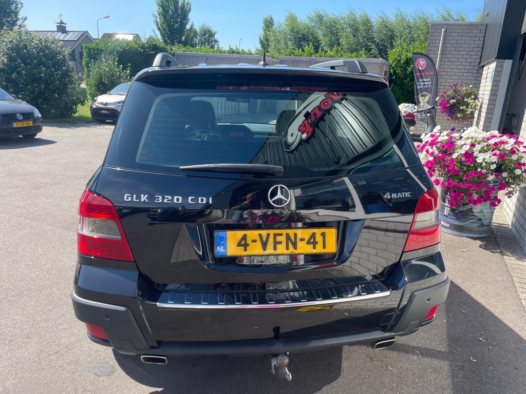 Mercedes-Benz GLK Mercedes-benz Glk-klasse GLK 320 CDI  Automaat Grijs Kenteken Climate control Cruise control Trekhaak  Leder