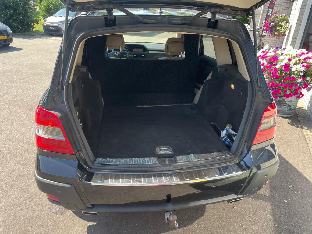 Mercedes-Benz GLK Mercedes-benz Glk-klasse GLK 320 CDI  Automaat Grijs Kenteken Climate control Cruise control Trekhaak  Leder