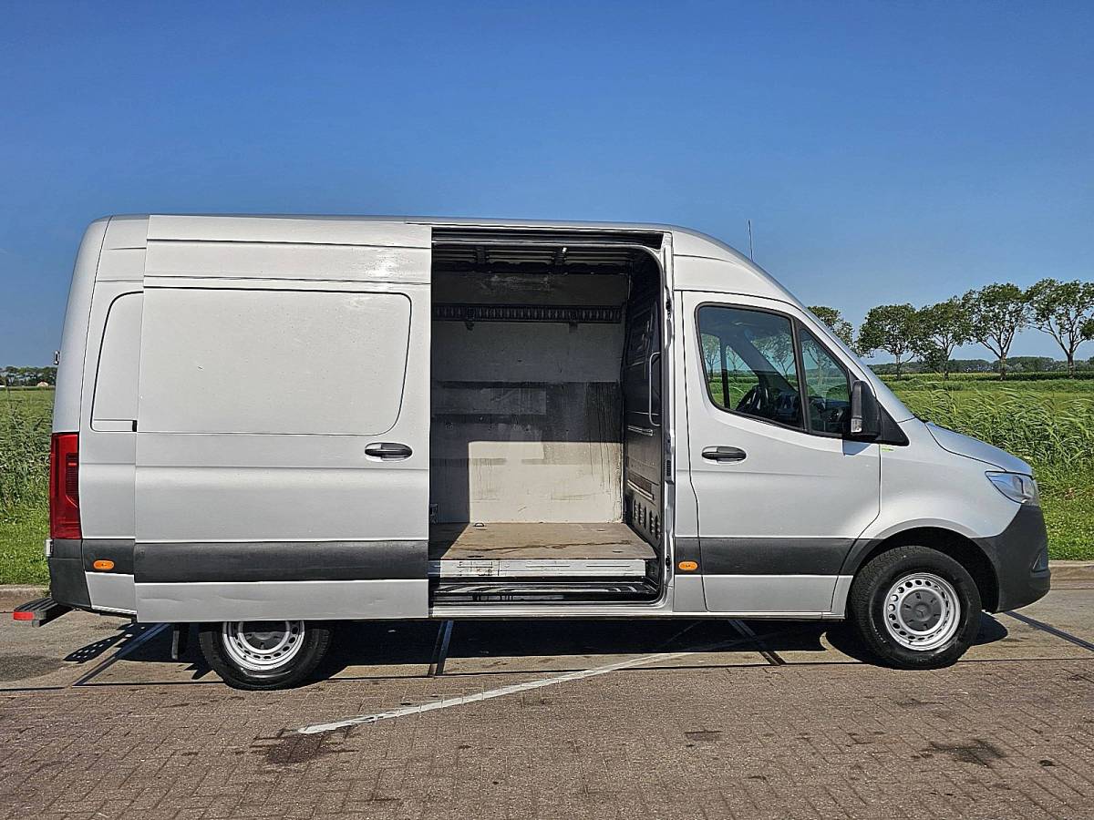 Mercedes-Benz Sprinter MERCEDES-BENZ SPRINTER 317 l2h2 3.5t-trekhaak!
