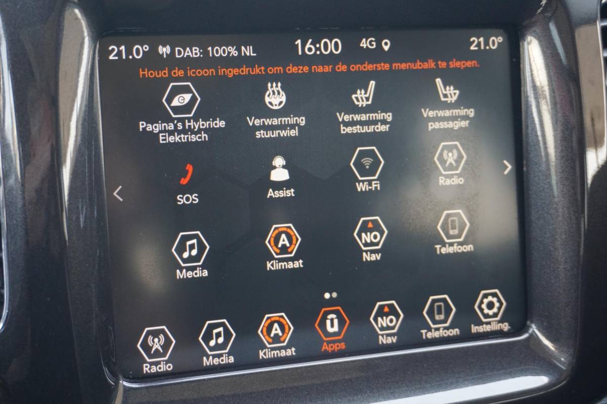 Jeep Compass Jeep Compass 4xe 240 Plug-in Hybrid Electric Trailhawk | PANO | LED