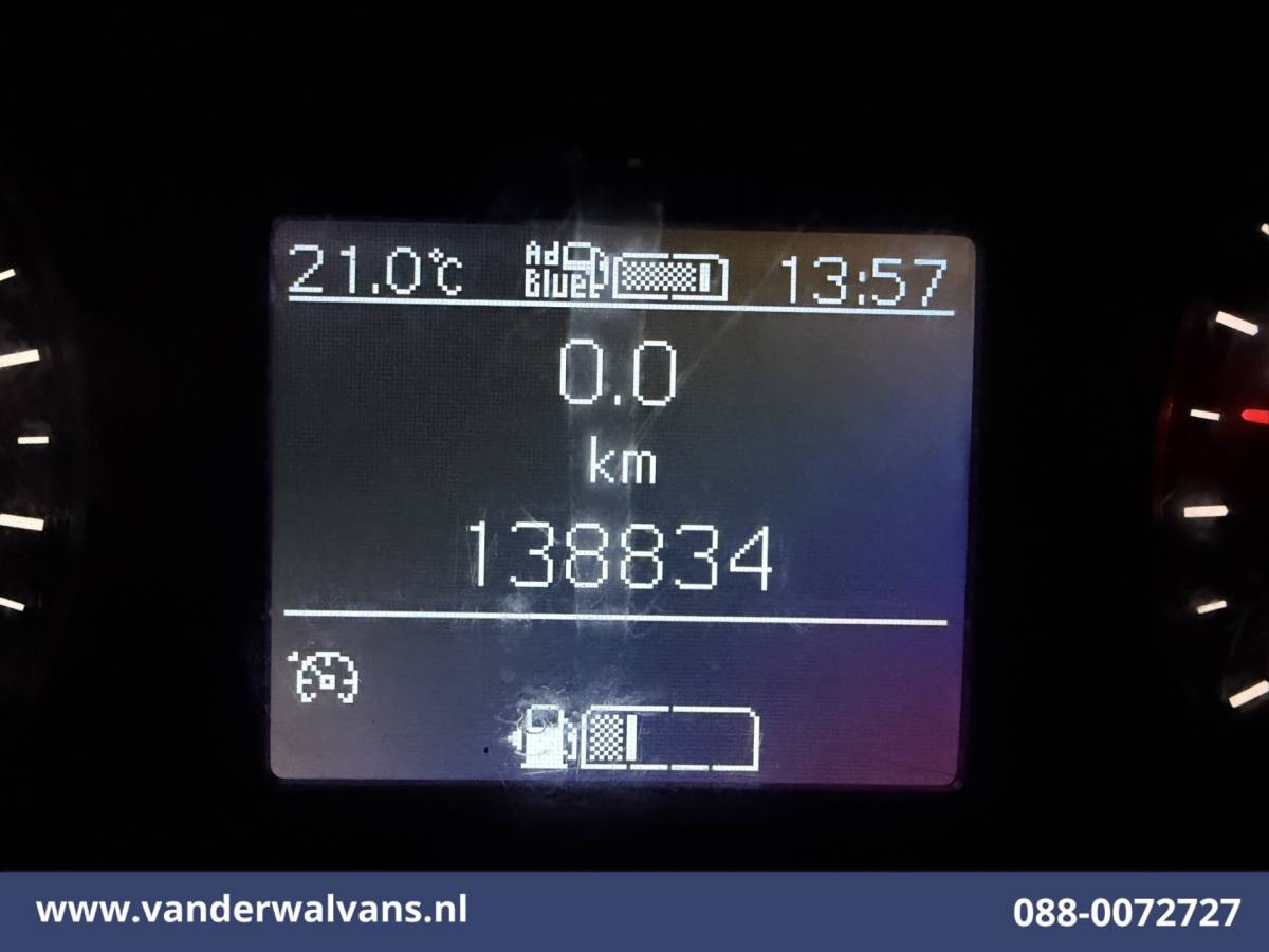 Mercedes-Benz Sprinter Mercedes-Benz Sprinter 316 CDI 164pk L3H2 Euro6 Airco | Camera | Navigatie | Apple Carplay | Chauffeursstoel Cruisecontrol, Android Auto, Stoelverwarming, 270Graden Achterdeuren, Parkeersensoren, Bijrijdersbank